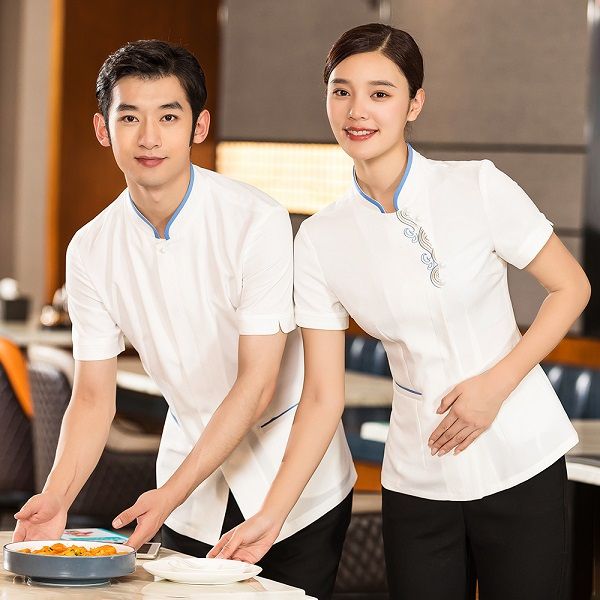 4 Lý Do Nên Đầu Tư Đồng Phục Nhà Hàng Khách Sạn Thiết Kế Riêng Cho Doanh Nghiệp 4 Đồng Phục Nhà Hàng Khách Sạn Thiết Kế Riêng Độc Bản