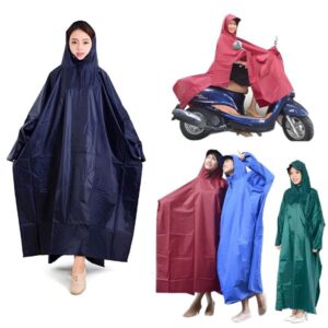 3 Cách Mặc Áo Mưa Cánh Dơi Giúp Bảo Vệ Đồ Đạc Trong Balo 3 Áo mưa cánh dơi may bằng vải dù
