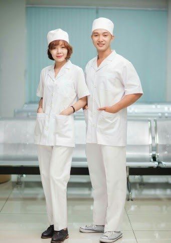 Đồng Phục Y Tế May Sẵn Cho Bác Sĩ Đạt Chuẩn - BVI0015