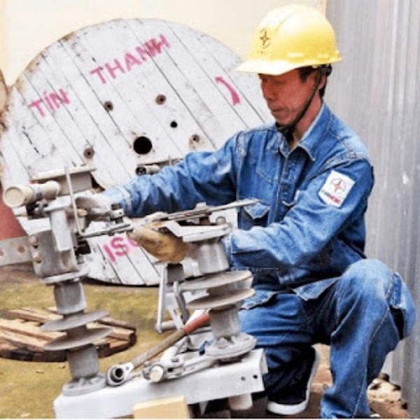 Quần Áo Bảo Hộ Điện Lực An Toàn Cao